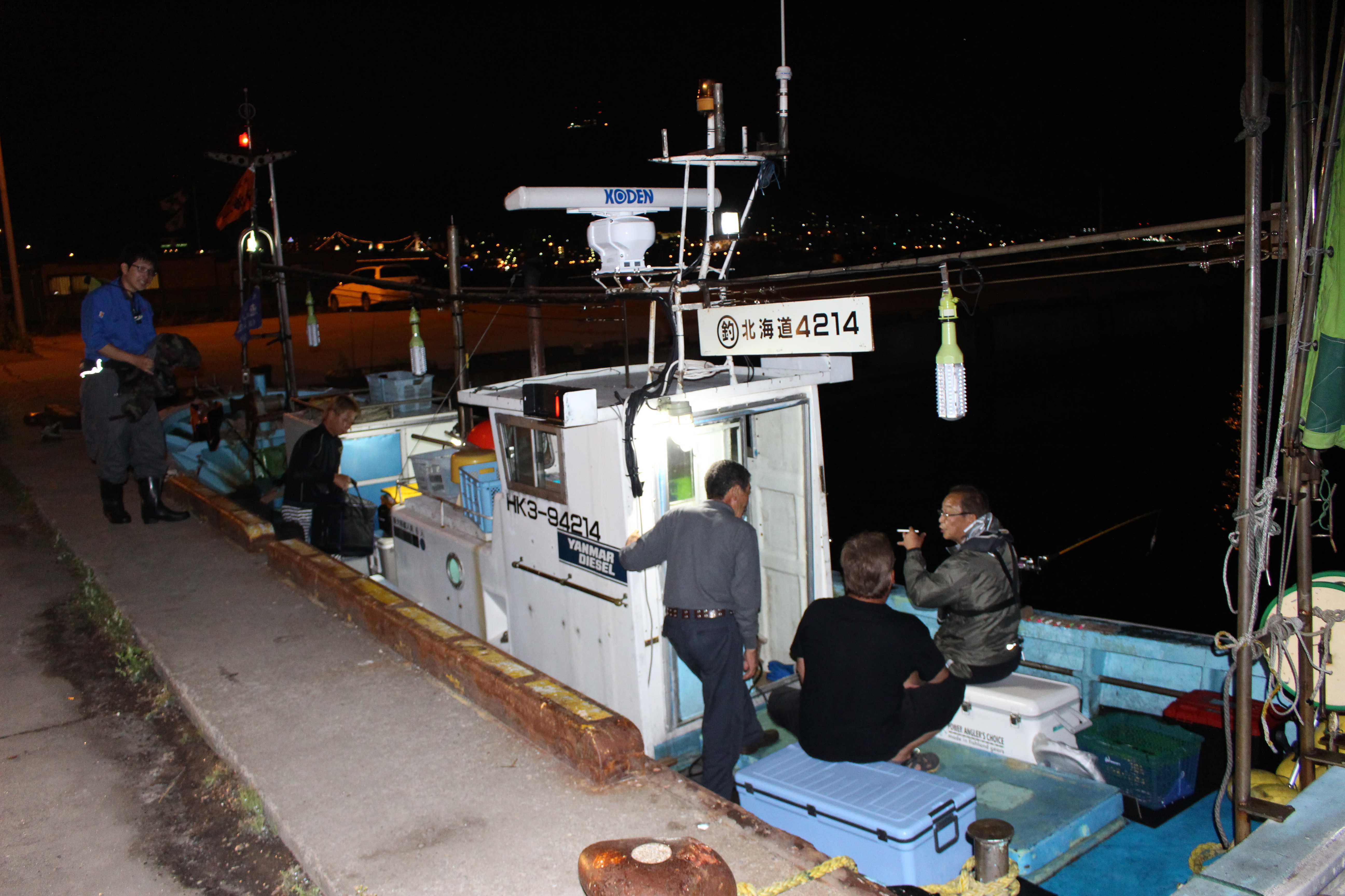 函館山沖 船イカ釣りに挑戦してきました Fishland