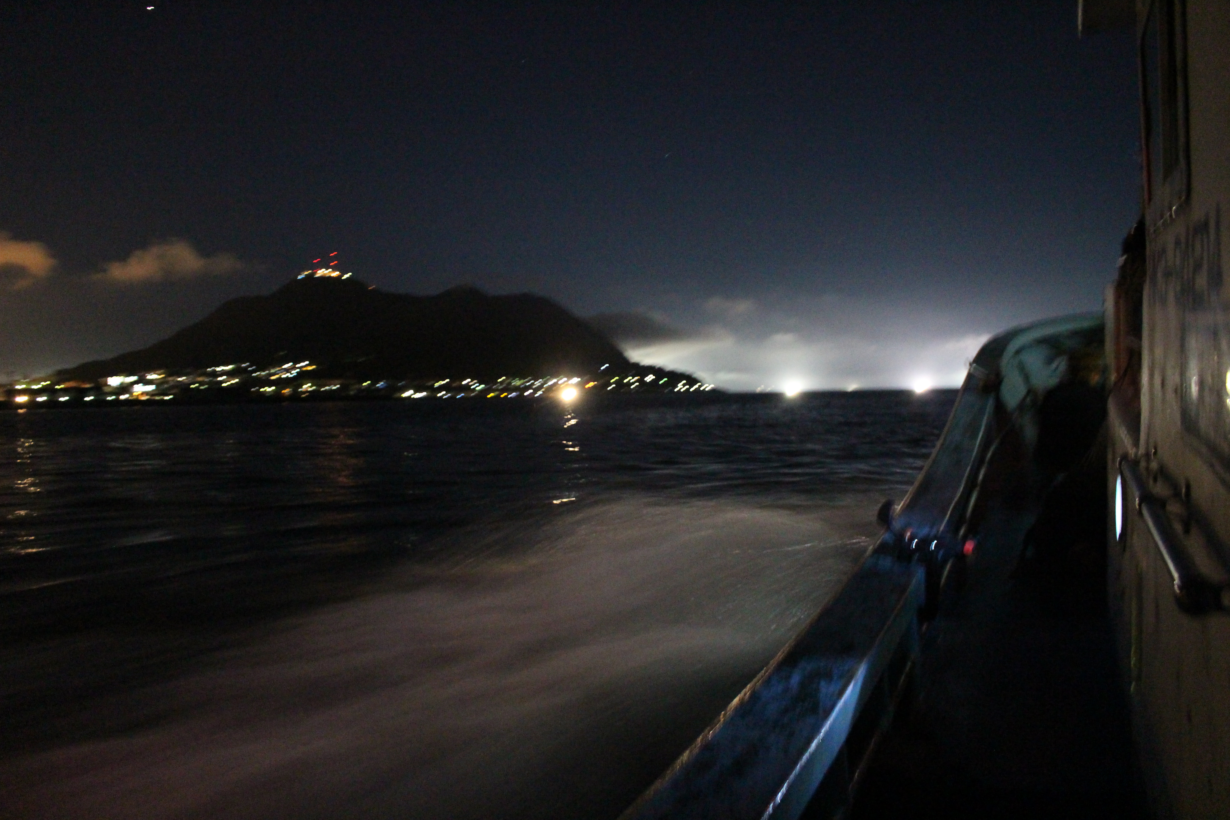 函館山沖 船イカ釣りに挑戦してきました Fishland